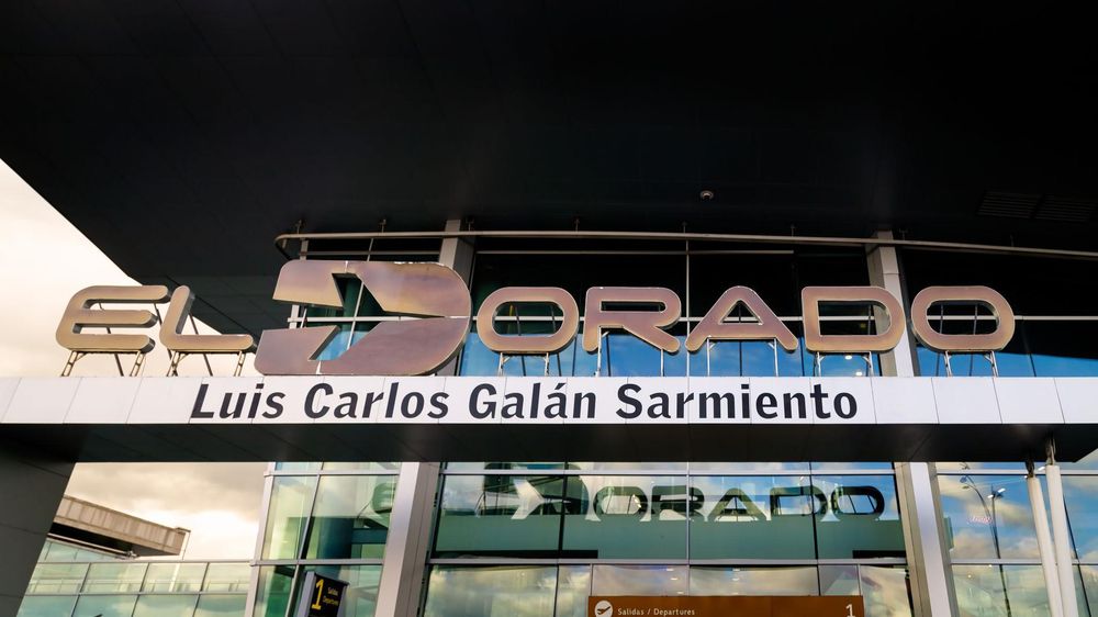 Desde 2012, el nombre del candidato presidencial asesinado en 1989, Luis Carlos Galán Sarmiento, acompaña al nombre El Dorado.