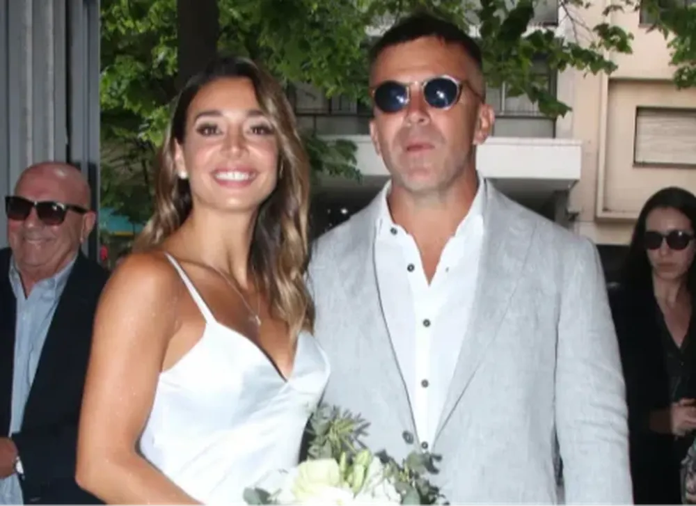 La boda por civil en el registro civil de la calle Uruguay