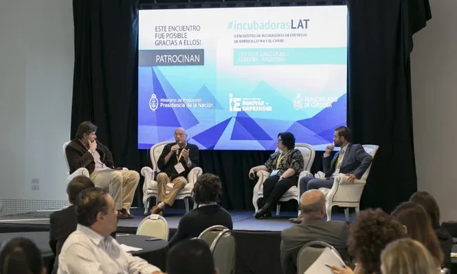 Durante dos días de realizaron varios paneles en el marco del encuentro en la ciudad de Córdoba
