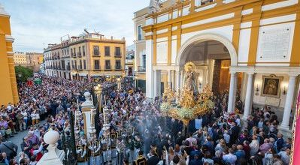 Procesión de la Virgen de la Macarena, en Sevilla.