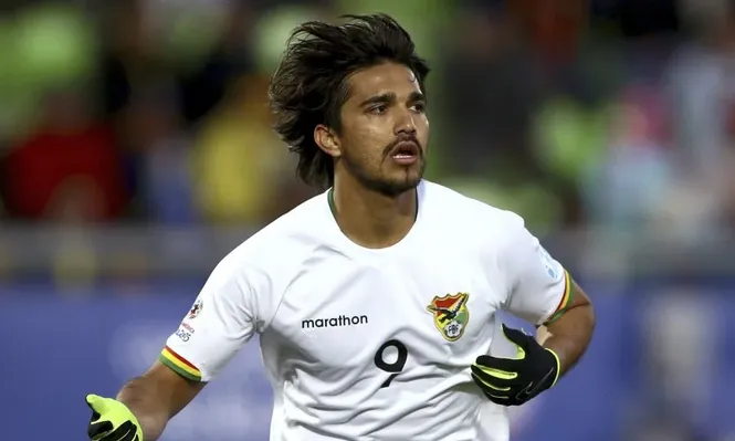 Moreno Martins, estrella de Bolivia, renunció a la selección