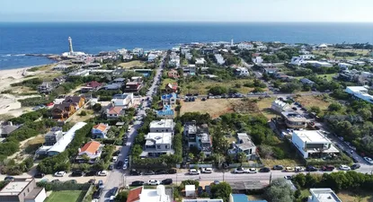 Los vecinos esperan que UTE acepte su oferta para la realización de la obra.