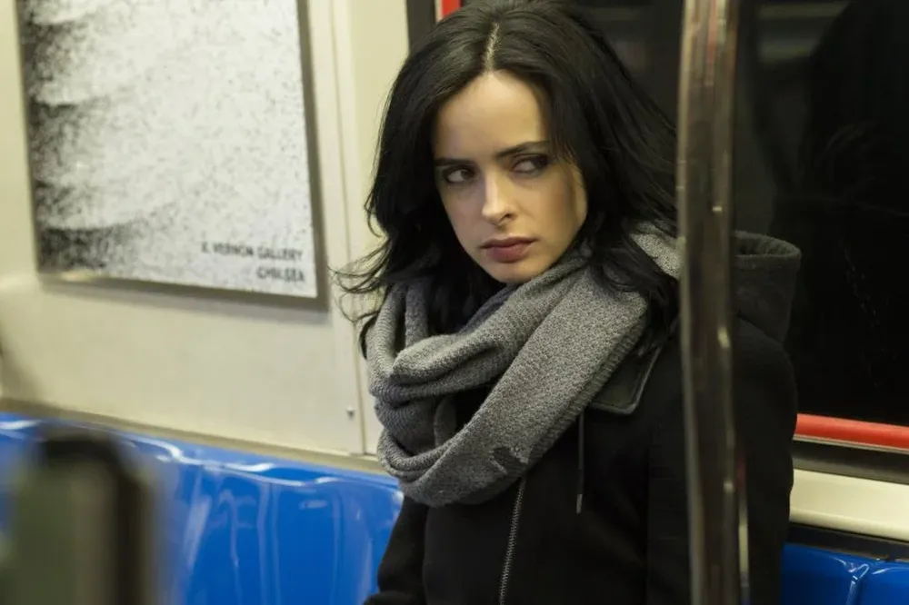 Todos los episodios de Jessica Jones se lanzarán en simultáneo por Netflix.
