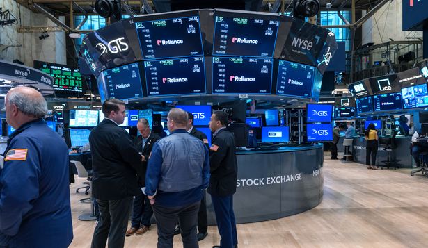 Wall Street está de fiesta tras el recorte de tasas de interés de la Fed: qué impacto tiene en la economía de EEUU