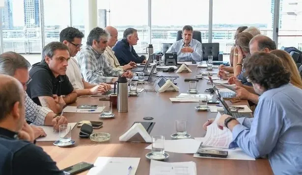 Massa y su equipo de Economía