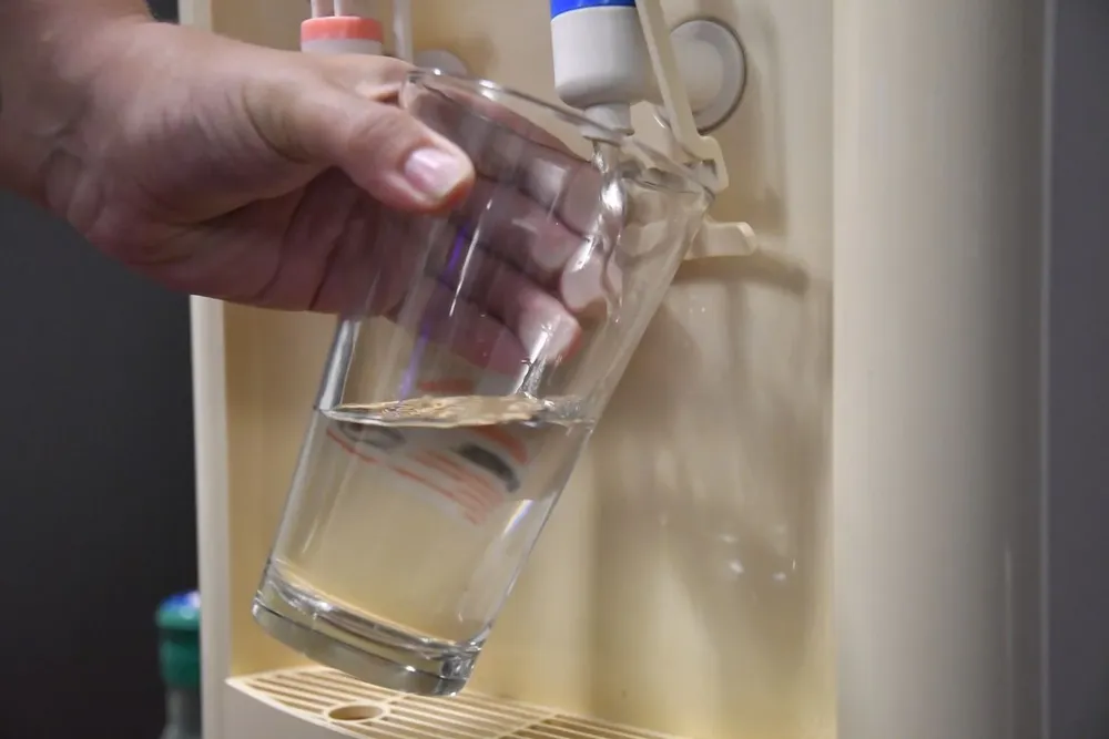 La empresa BASF definió el cierre parcial de sus oficinas por los problemas que atraviesa en torno al agua