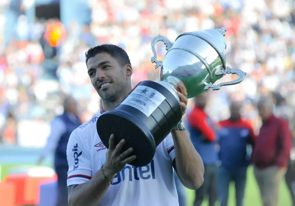 Luis con la Copa