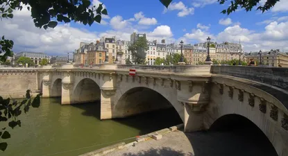 El Pont-Neuf del río Sena