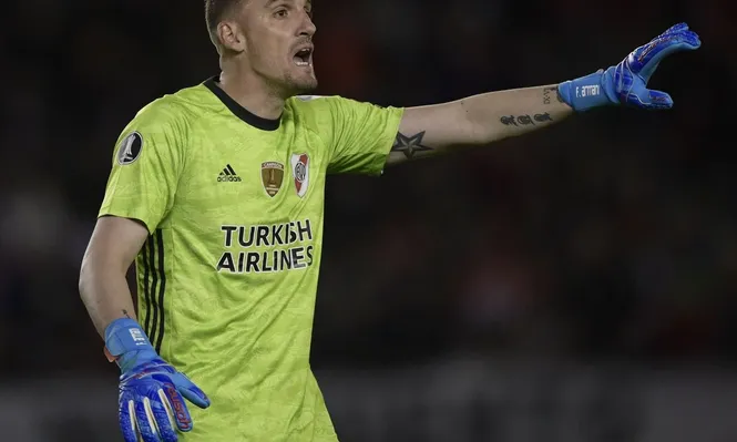 Franco Armani, uno de los experimentados que podría dejar el club en diciembre