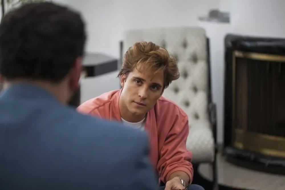 Diego Boneta interpreta a Luis Miguel en la serie homónima