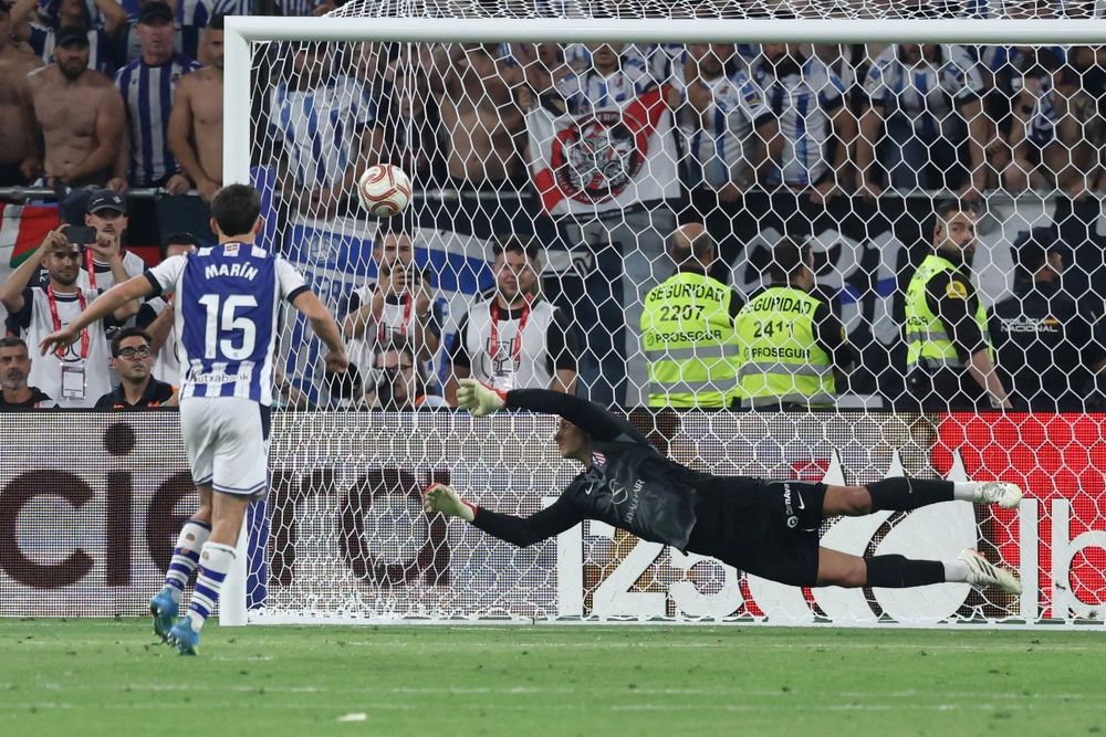 Pablo Marín anota el penal definitivo que le dio a la Real Sociedad la Copa del Rey
