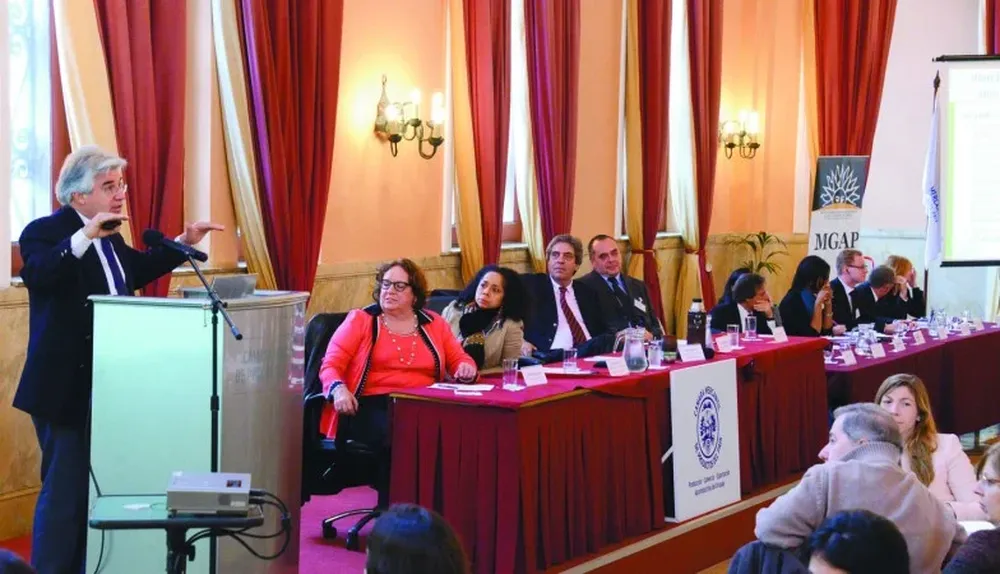 Aguerre disertó sobre inocuidad en la Cámara Mercantil