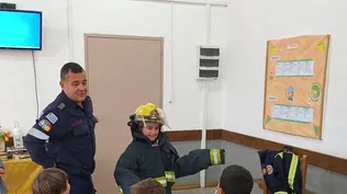 Talleres en escuelas rurales.