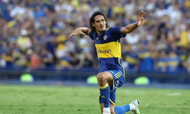 Edinson Cavani y su festejo en Boca Juniors