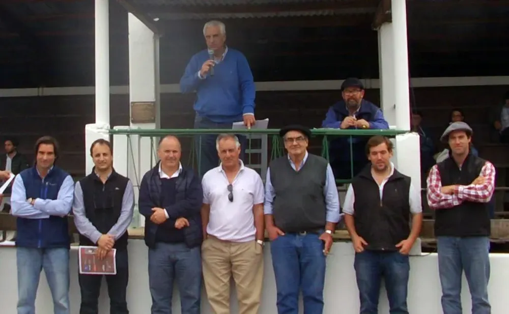 Integrantes de los escritorios y de la cabaña este miércoles en Minas