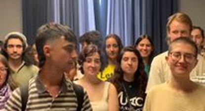 Vídeo donde los estudiantes justifican la toma del Decanato de la Facultad de Filología&nbsp;