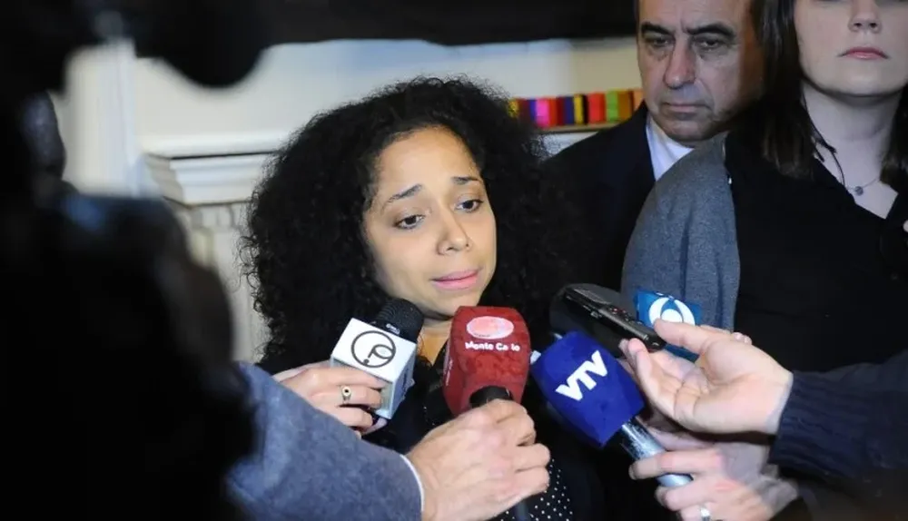 Embajadora Julissa Reynoso, ofreció ayuda para desarrollar la producción avícola en Uruguay