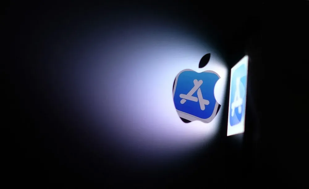 Apple es cuestionado por cómo se maneja en la industria de smartphones.