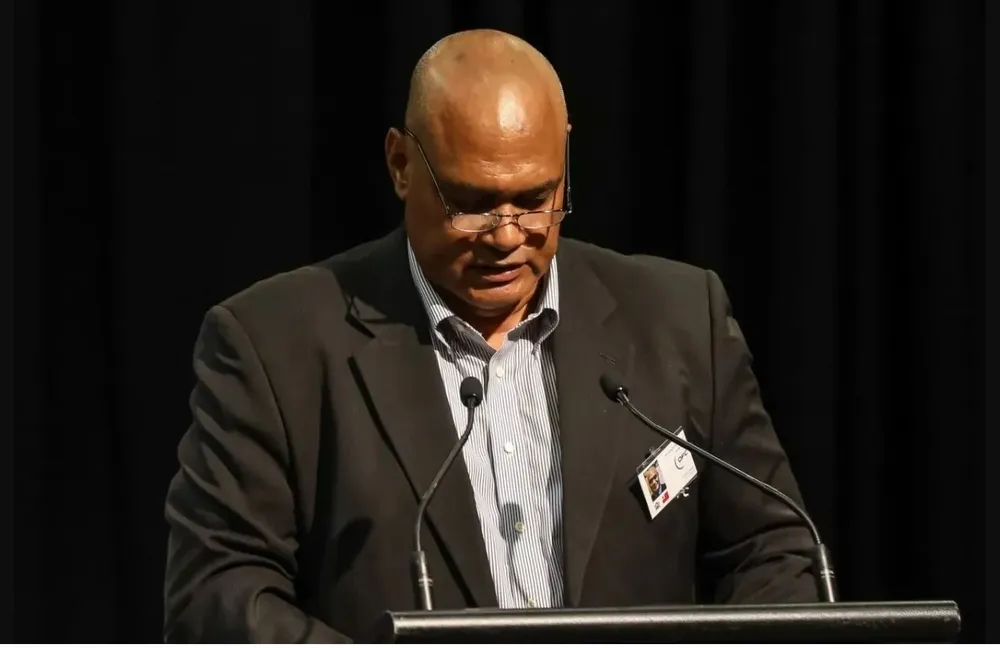 Lord Veehala, presidente de la federación de Tonga y miembro de la Comisión Disciplinaria de FIFA