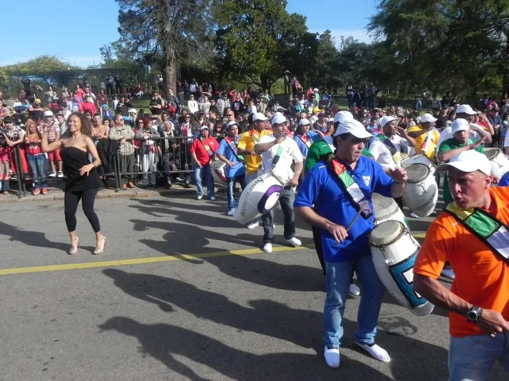 Este sábado 1° y el domingo 2, desde la hora 14, tronarán los tambores en el Prado.