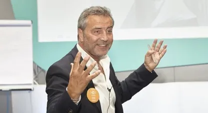 Norbert Monfort: Antes las personas vivían para trabajar y hoy trabajan para vivir