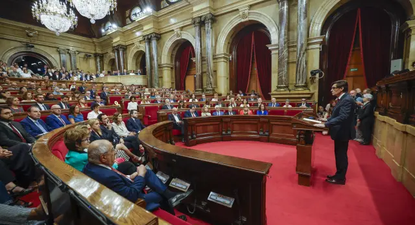 Salvador Illa interviene en el pleno del Parlamento catalán