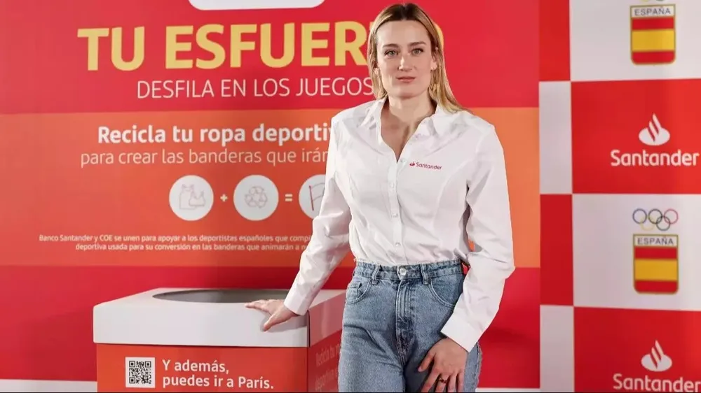 La nadadora olímpica Mireia Belmonte participa en la presentación del proyecto común por la sostenibilidad ante los Juegos de París del COE y el Banco de Santander