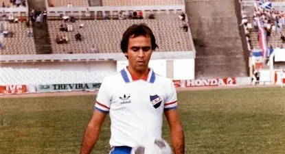 El técnico de Fluminense recordó su pasaje como futbolista de Nacional