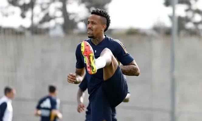 El Madrid toma precauciones con Militao.