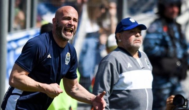 Las historias con Diego Maradona del Gallego Méndez, el nuevo DT de Juventud de Las Piedras, quien fue asistente del 10