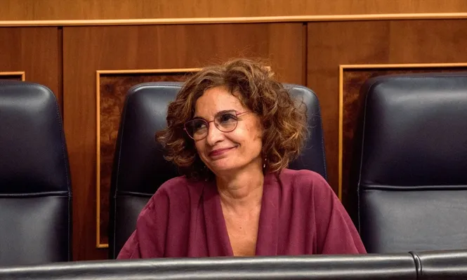 La vicepresidenta cuarta y ministra de Hacienda y Función Pública, María Jesús Montero.