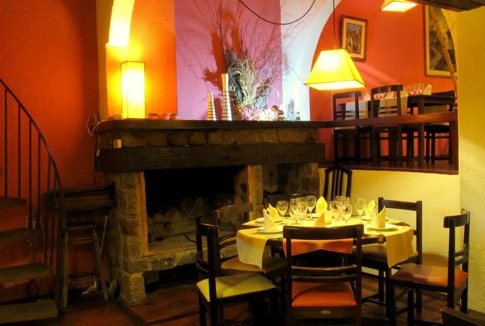 Local de cálida ambientación