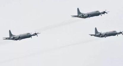 Las aeronaves Lockheed Martin P-3C Orion se especializan en tareas de patrulla y exploración marítima.