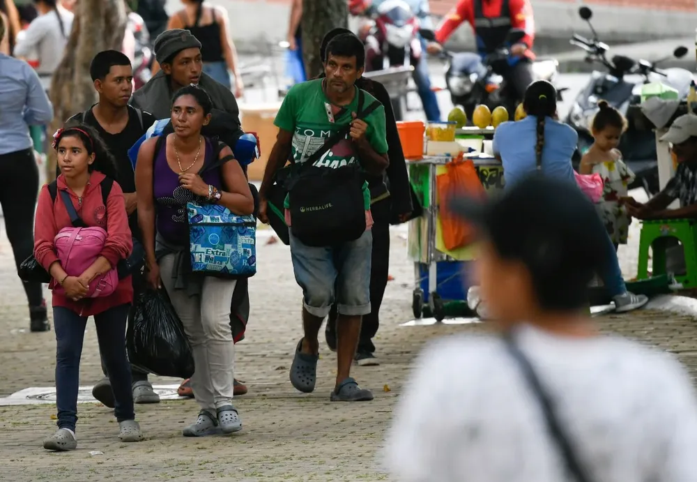 Estados Unidos se compromete a otorgar 314 millones de dólares para ayudar a los países que acogen a refugiados y migrantes
