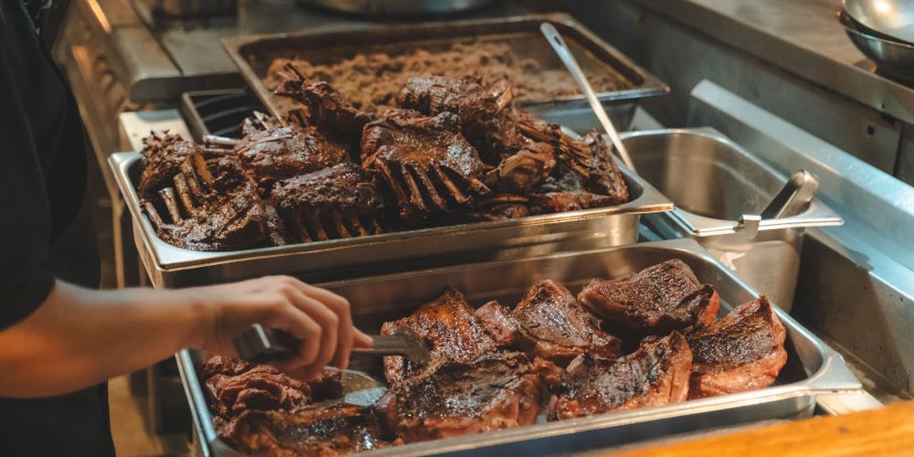 INAC realizó el lanzamiento y brindó para degustar carnes ovinas preparadas por el chef Raúl Lemos.