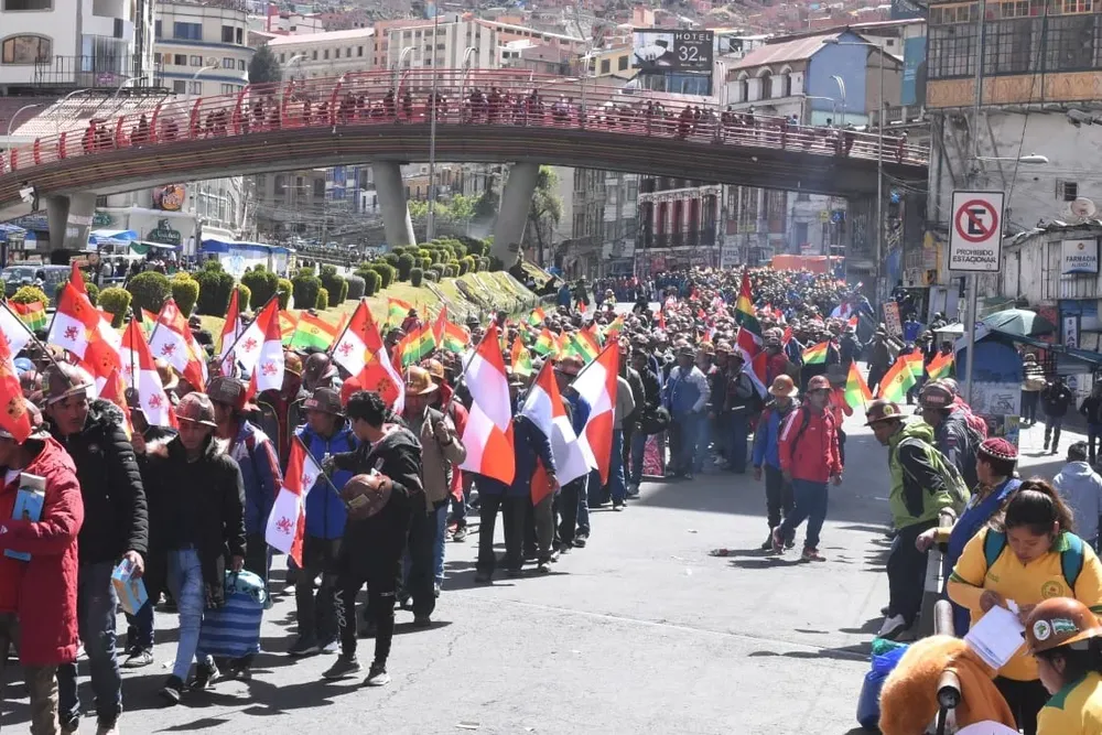 Los dirigentes mineros esperan una invitación oficial para sentarse a dialogar con el presidente Luis Arce luego de meses de fallidas negociaciones.