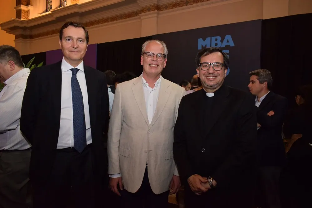 Jesus Casado, Paulo Olascoaga y Julio Fernández Techera