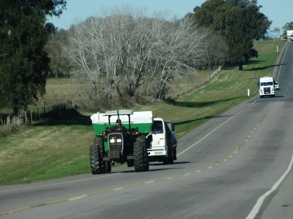 Da Silva pide no pasen rotativas al costado de las rutas, para que ese pasto lo aprovechen los animales cuando hay sequía.