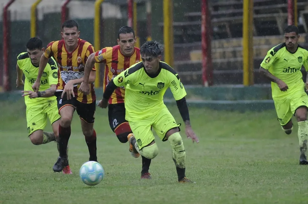 Progreso y Peñarol no jugarán en el Paladino