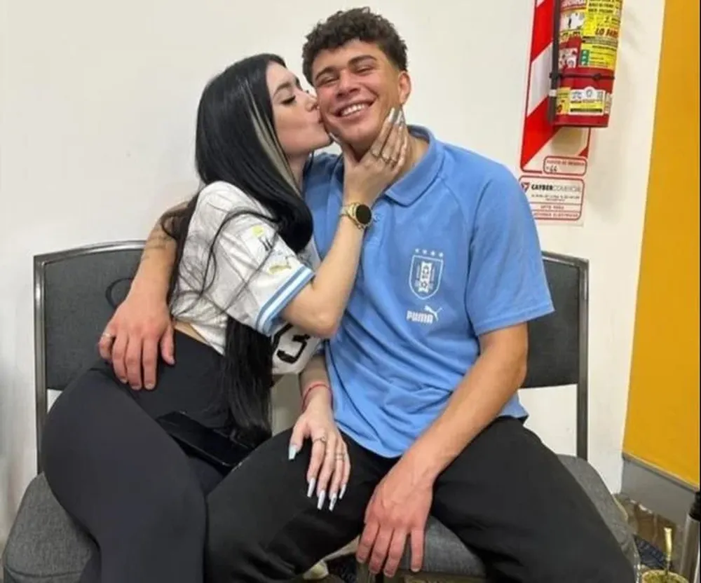 Alan Matturro y su novia