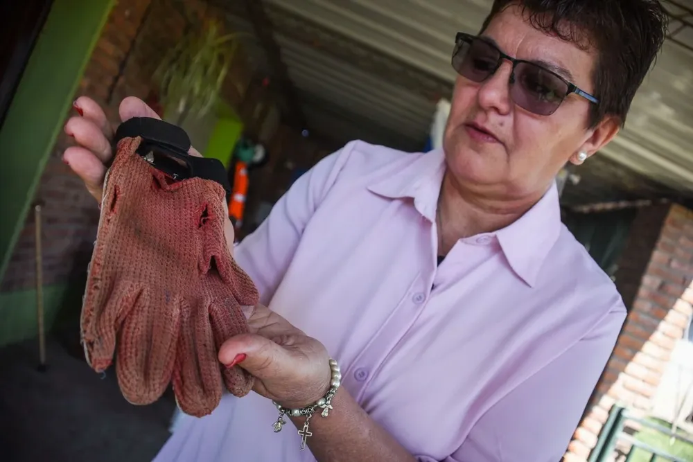Los primeros guantes de Rochet, gastados