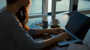 Los candidatos disertaron en diferentes eventos sobre sus propuestas relacionadas al ámbito empresarial