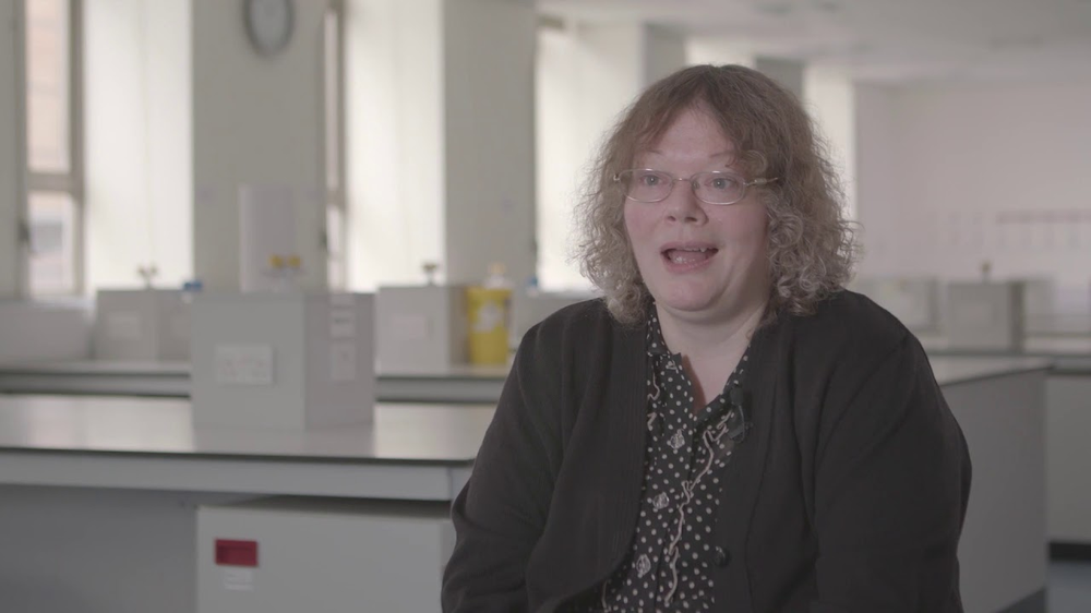 Primrose Freestone, profesora titular de Microbiología Clínica de la Universidad de Leicester.