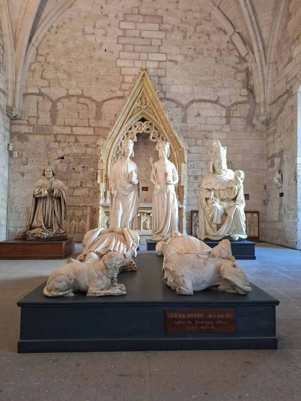 Postales de Avignon, la casa de Los Teros en Francia