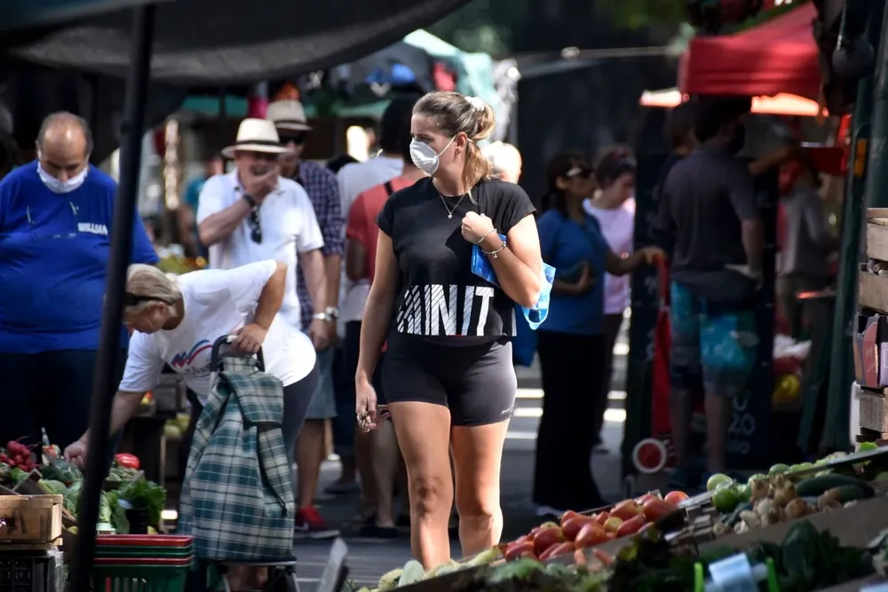 Los consumidores uruguayos todavía mantienen una percepción pesimista.
