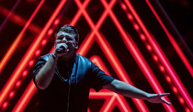 El cantante canario Quevedo durante su actuación en el Share Festival Barcelona.