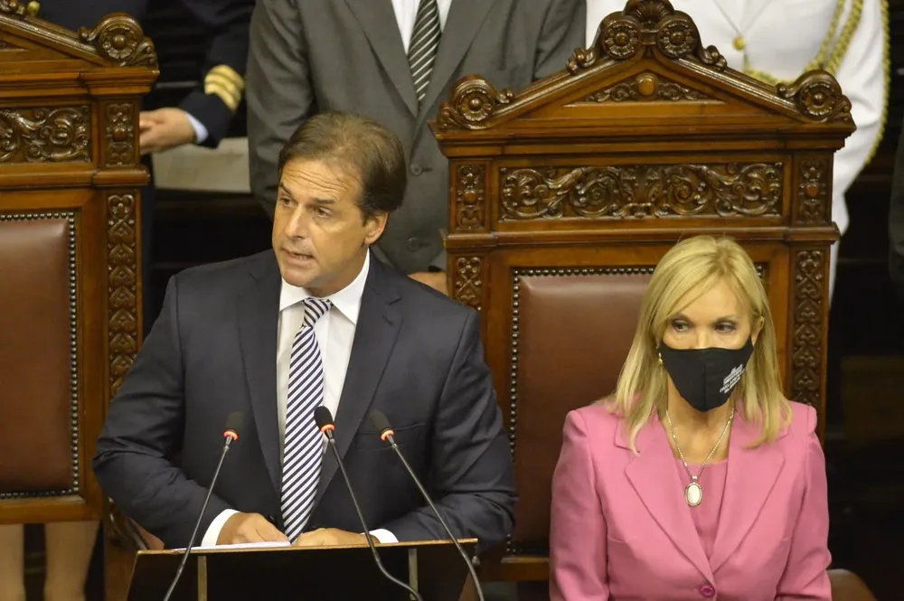 Luis Lacalle Pou dio un largo discurso ante la Asamblea General, en el que pasó raya a su primer año de gestión