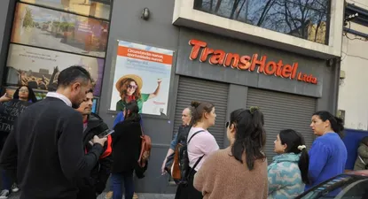 Un grupo de damnificados protestó el pasado viernes frente a la empresa