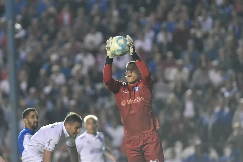 Washington Aguerre ante Nacional