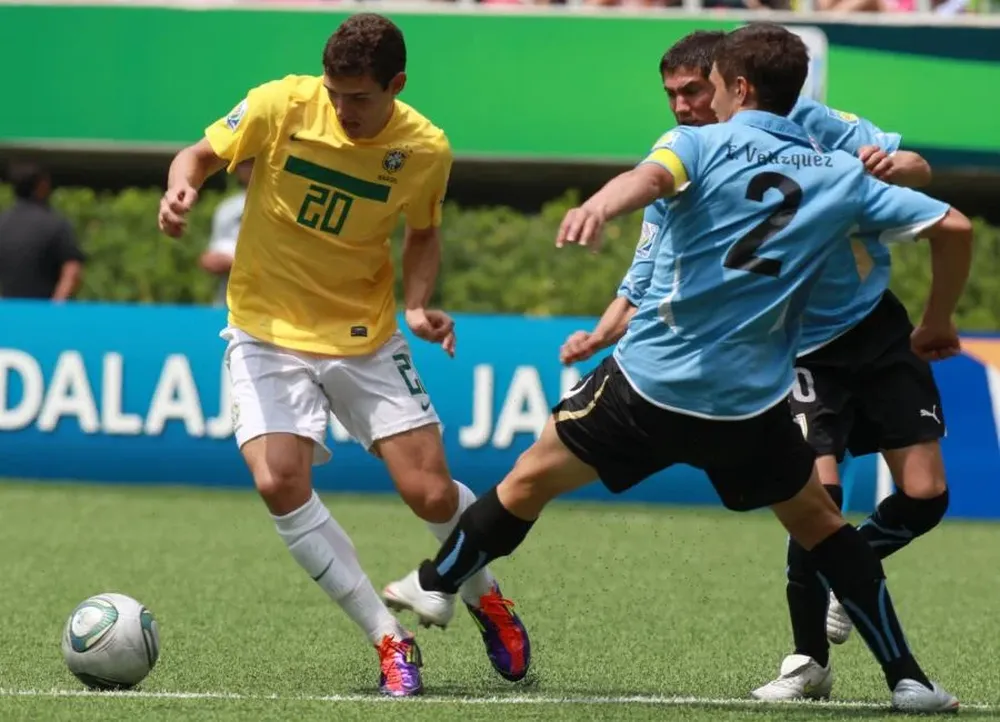 Semifinal mundial sub 17 entre Uruguay y Brasil